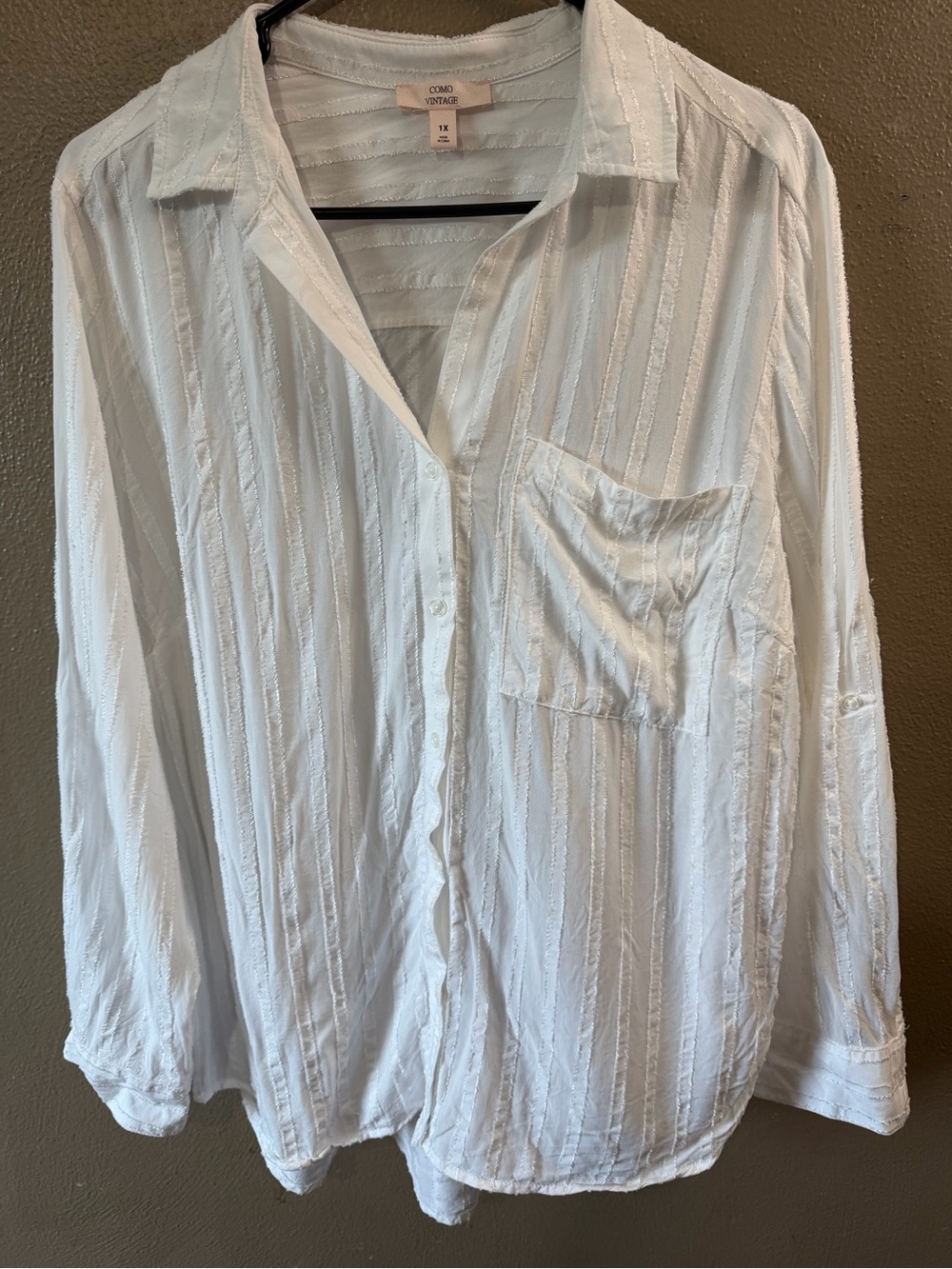 Como Vintage White Textured Button-Up Shirt – Size 1X
